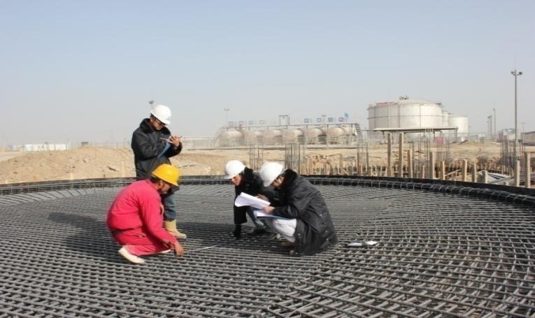 公司监理的哈拉哈塘地面建设工程